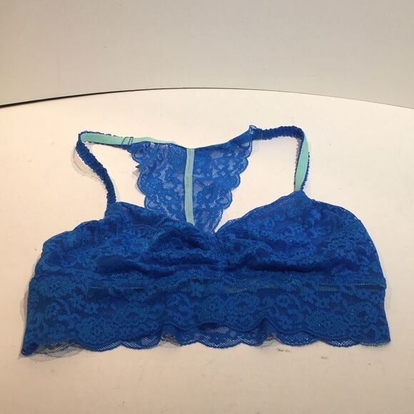 Bundle Sale 3 for $15 | Victoria's Secret Blue Lace Bralette - Picture 3 of 8